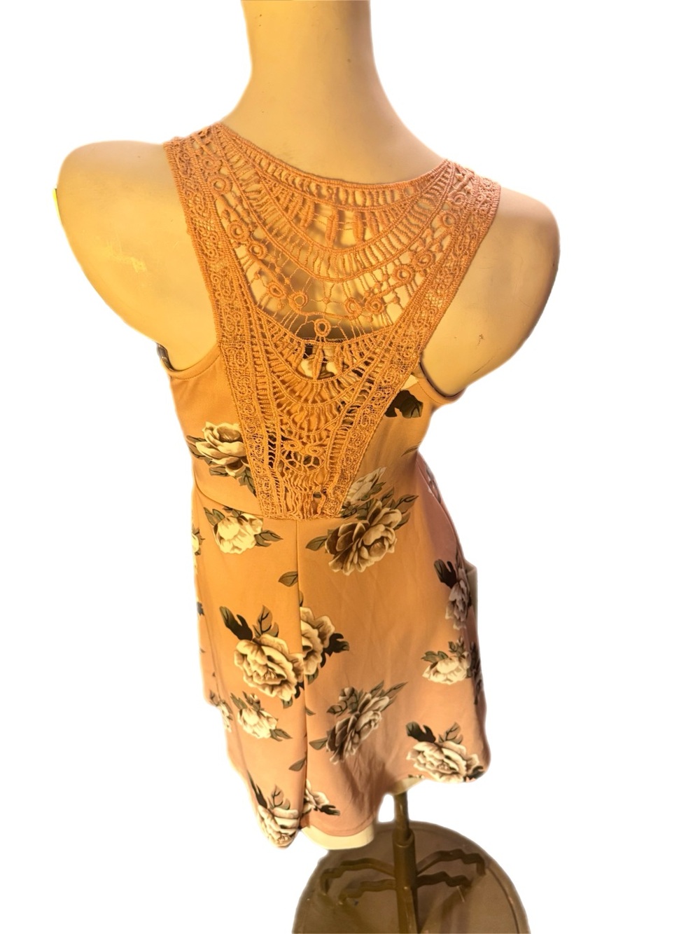 Rue21 Floral Scoop-Neck Mini Dress in Dusty Rose - Picture 2 of 3